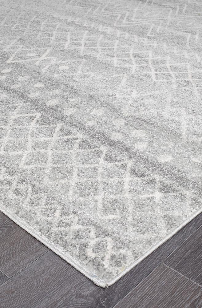 Oasis Selma Silver Tribal Rug