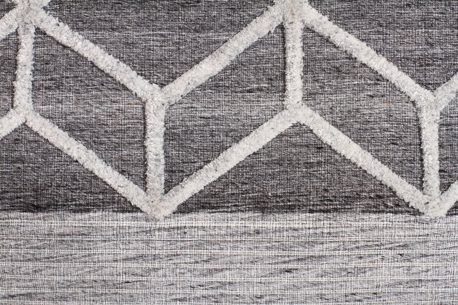 Winter Grey Pulse Modern Rug - Fantastic Rugs